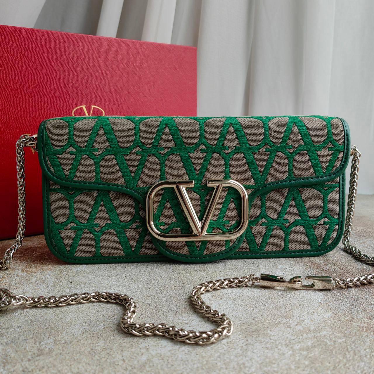 Сумка Valentino