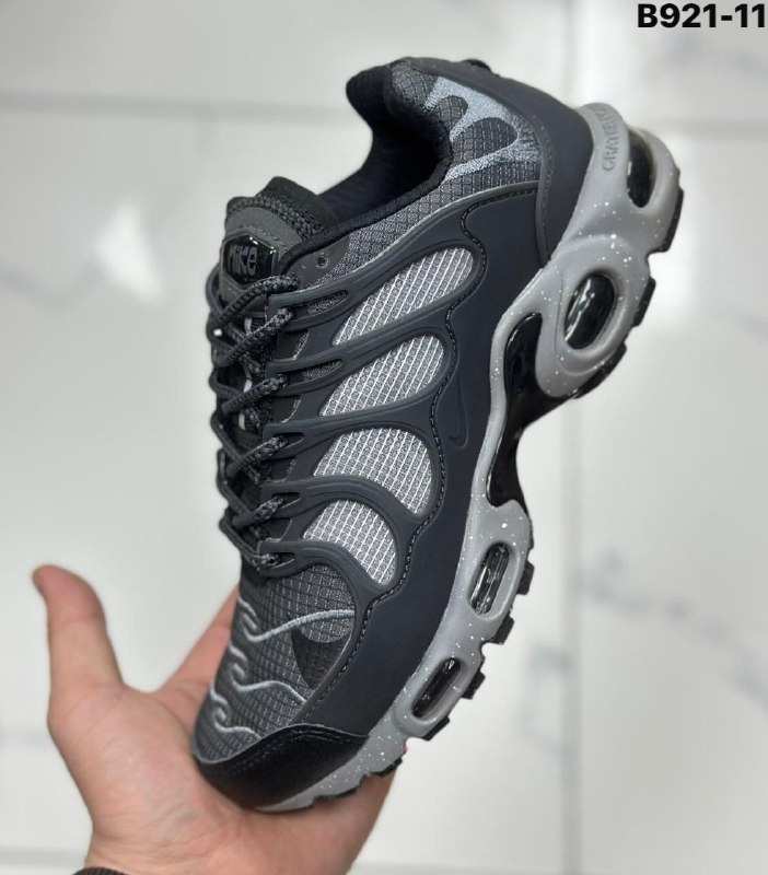 Кроссовки Nike Air Max Plus