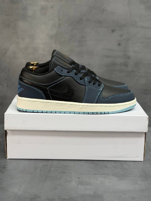 Кроссовки Air Jordan 1 Low