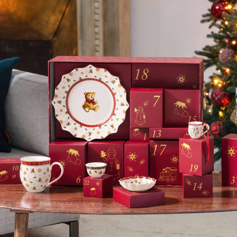 Адвент-календарь Villeroy & Boch Christmas Toys (24 фарфоровых сюрприза)