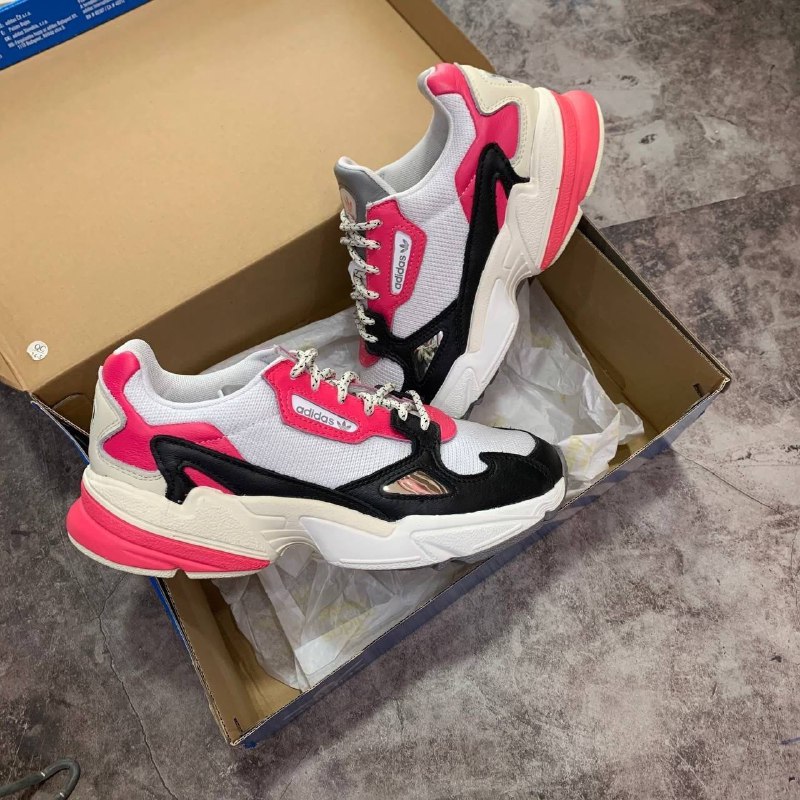 Adidas Falcon (EG9926) по специальной цене для подписчиков нашего канала