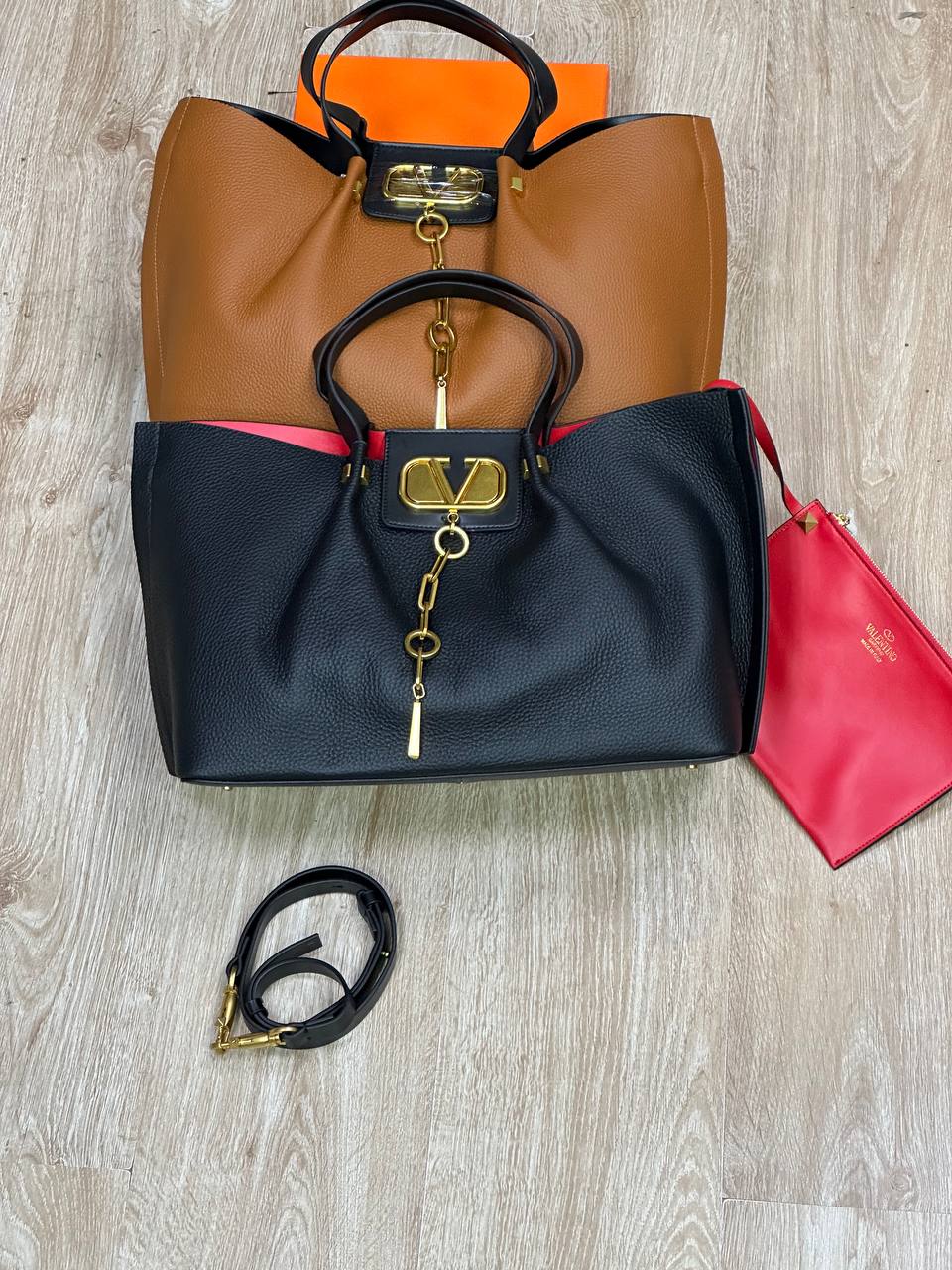 Сумка-тоут Valentino