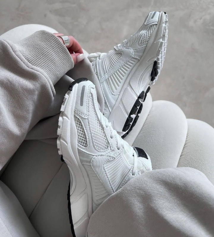Nike Zoom Vomero 5