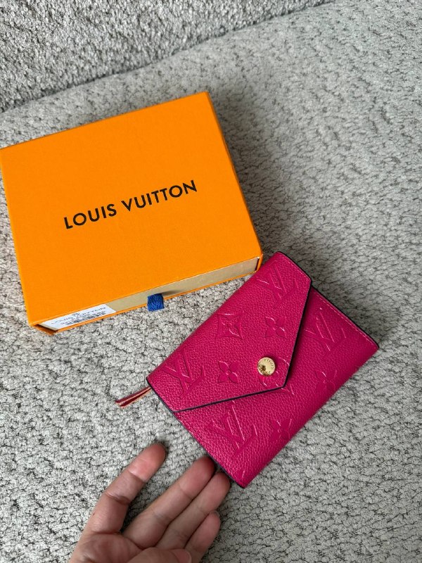 Кошелёк Louis Vuitton