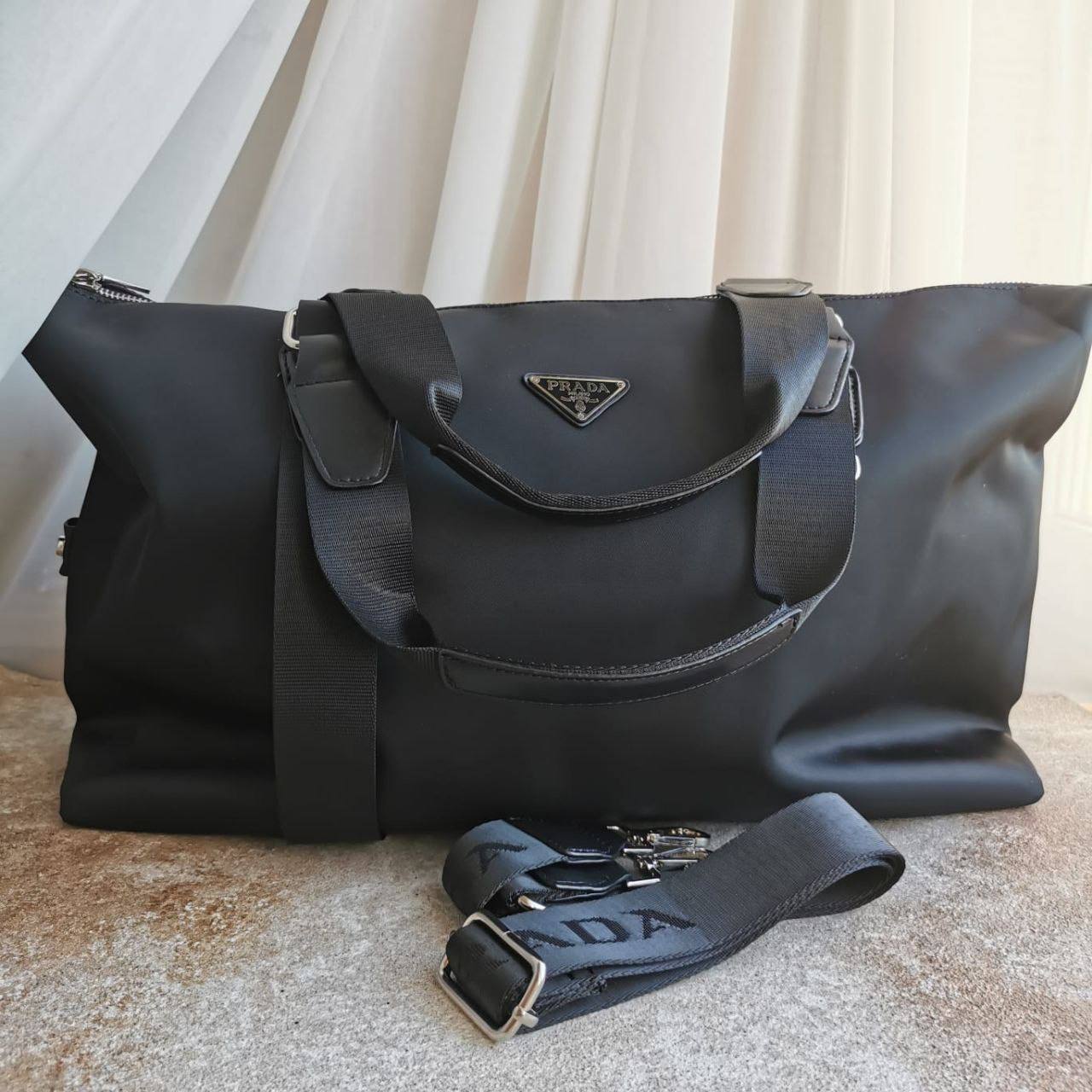 Дорожная сумка Prada