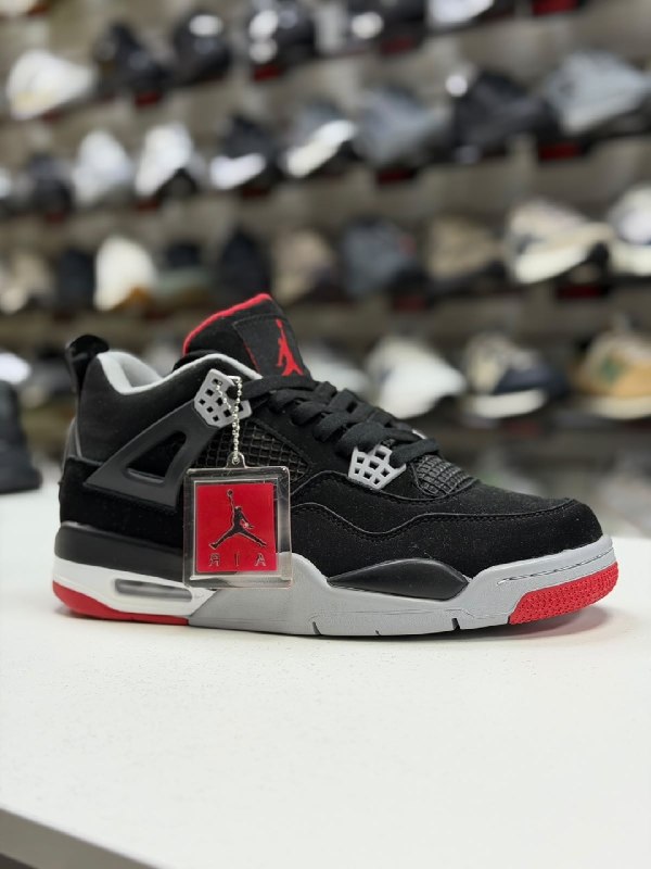 Кроссовки Nike Air Jordan 4