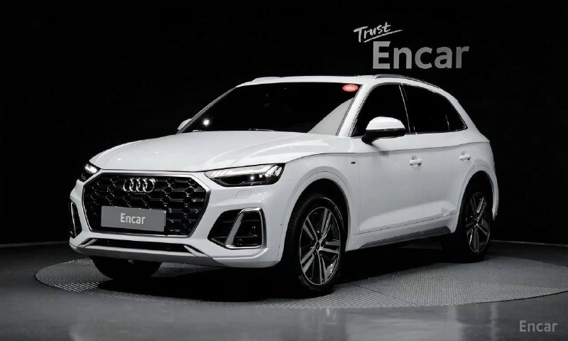 AUDI Q5 45 TFSi Quattro Premium