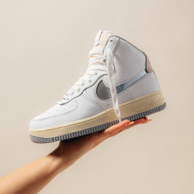 Nike Air Force 1 Sculpt (DC3590-101) по специальной цене для подписчиков нашего 