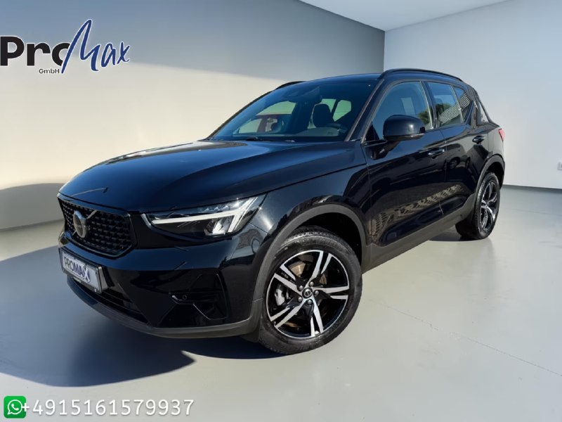 VOLVO XC40 T2