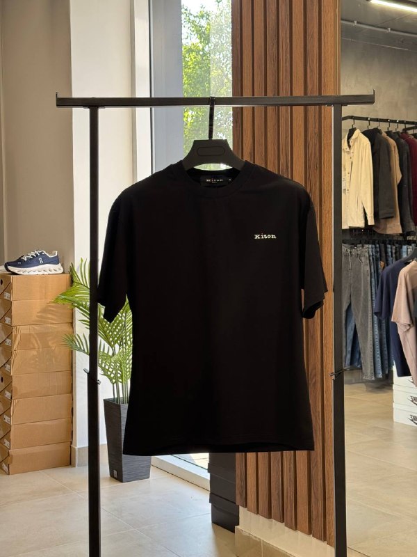 Футболки Kiton