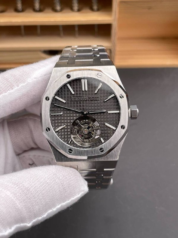 ⌚ Audemars Piguet Royal Oak Flying Tourbillon — вершина часового мастерства