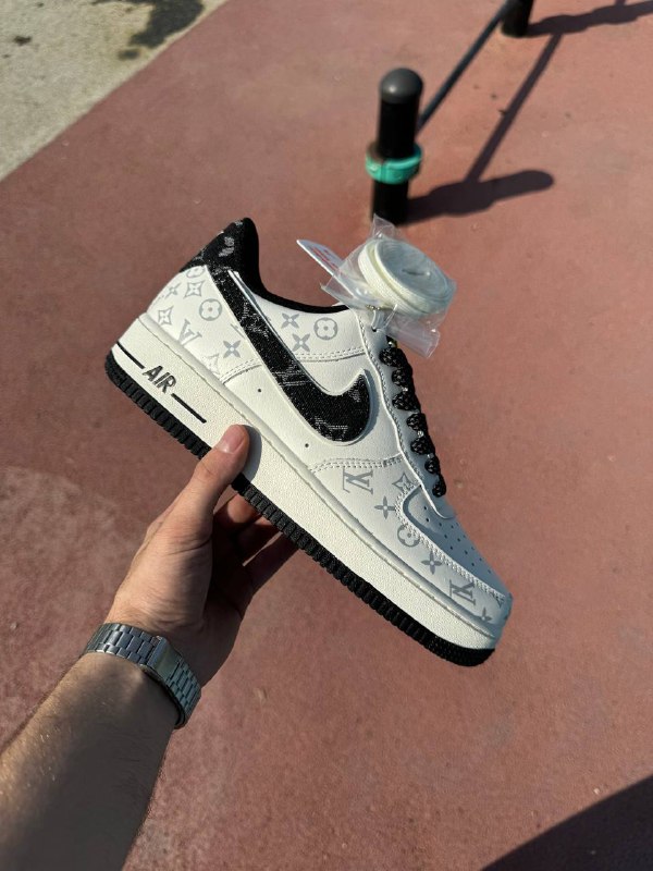Nike Air Force 1 & Louis Vuitton