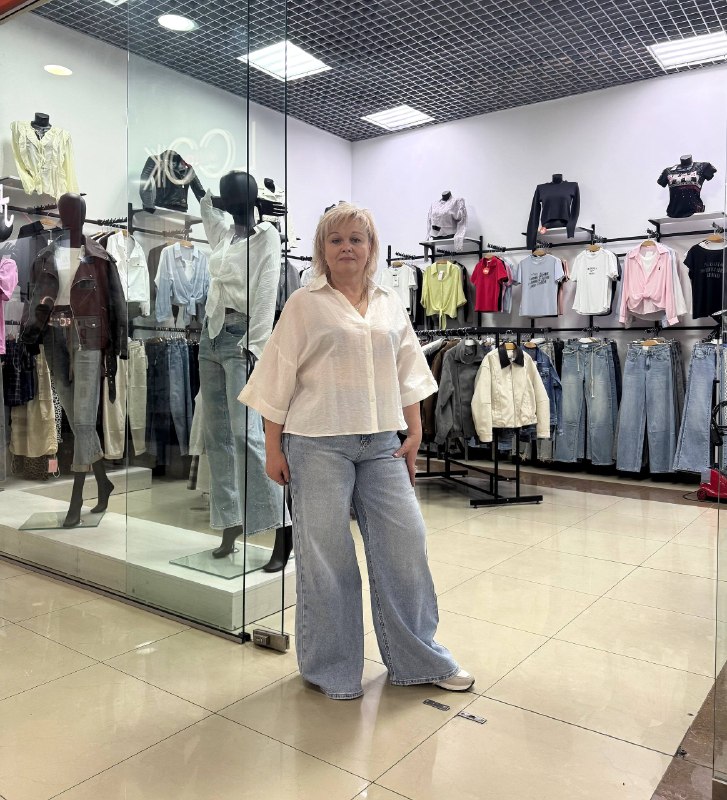 Джинсы легкий клеш от бедра