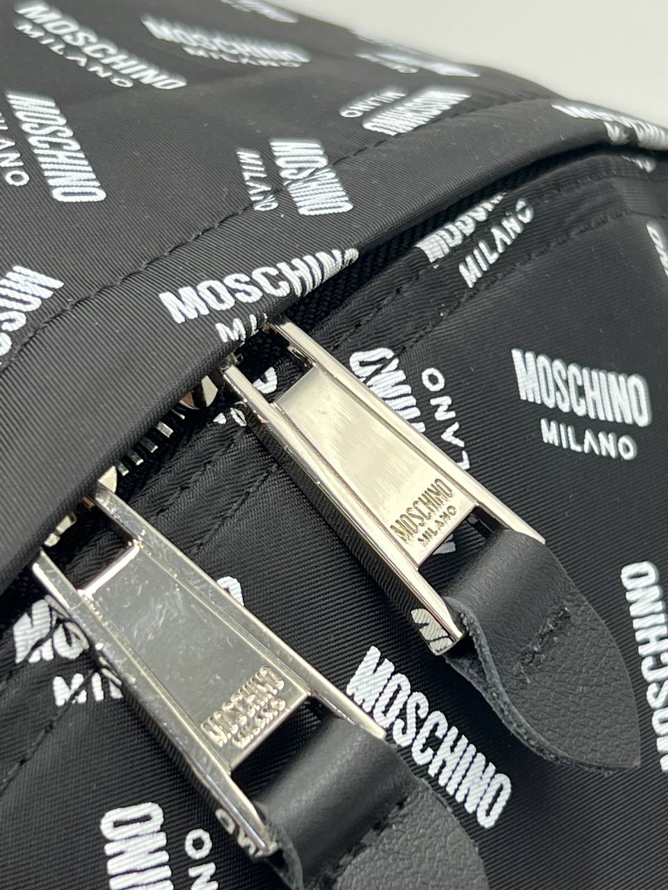 Ремень Moschino