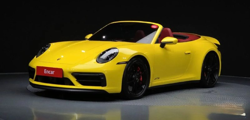 PORSCHE 911 Carrera 4 GTS Cabrio