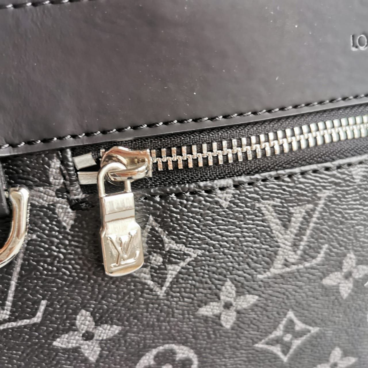 Сумка Louis Vuitton