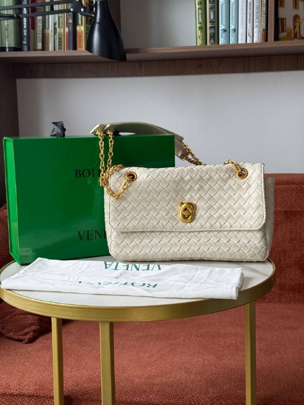 Bottega Veneta